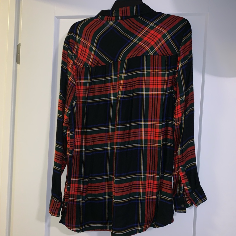 Button-Down Boyfriend Flannel - Picture 4 of 7